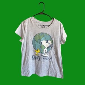 Family Fun Snoopy Keep It Clean Earth Day T-Shirt Heather Grey Large Peanuts